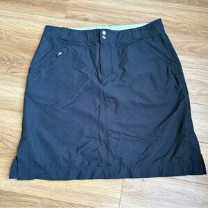 REI‎ Women's Skirt Size 12 Co-op Hiking Black UPF 50+ Pockets Outdoor Athleisure